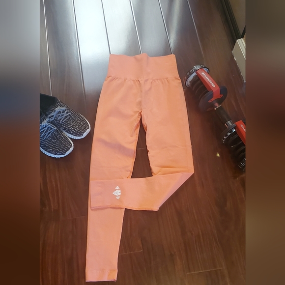 Pants - Workout/yoga leggings 🏋